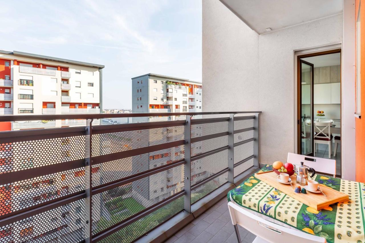 Sarca 11Th Floor Apartman Milánó Kültér fotó